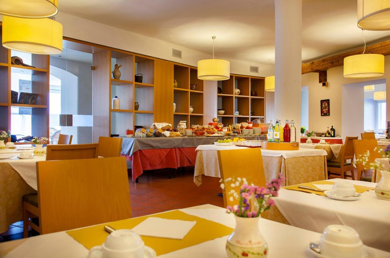 Hotel Romanda 레비코온천 외부 사진