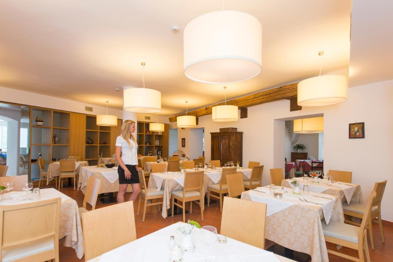 Hotel Romanda 레비코온천 외부 사진