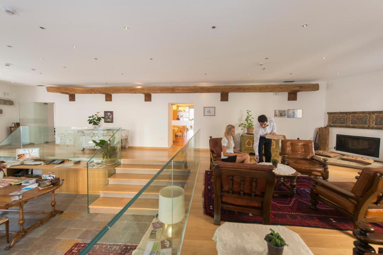 Hotel Romanda 레비코온천 외부 사진